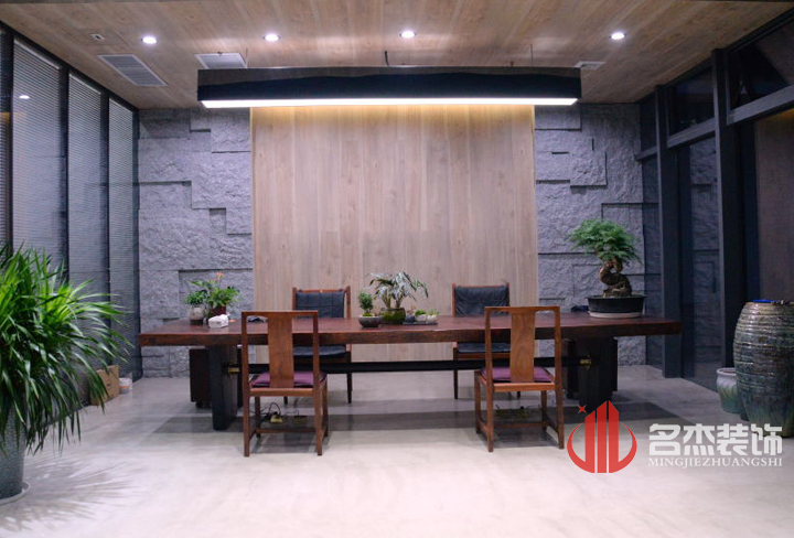 經(jīng)理室裝修實(shí)景圖2.jpg 經(jīng)理室裝修實(shí)景圖2.jpg