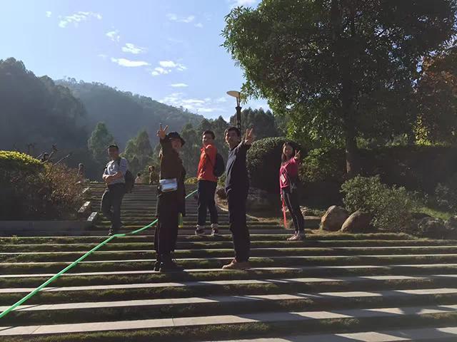 戶外活動(dòng).jpg 戶外活動(dòng).jpg