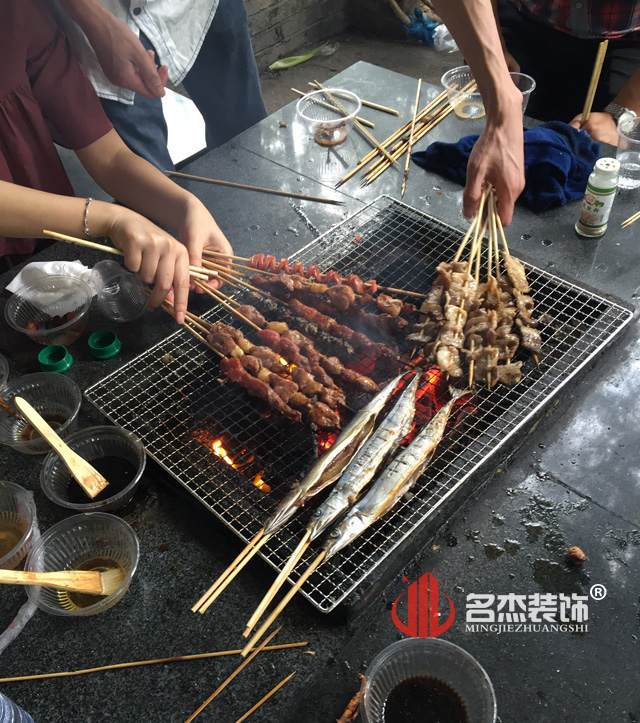 廣州裝修設(shè)計(jì)公司.jpg 廣州裝修設(shè)計(jì)公司.jpg