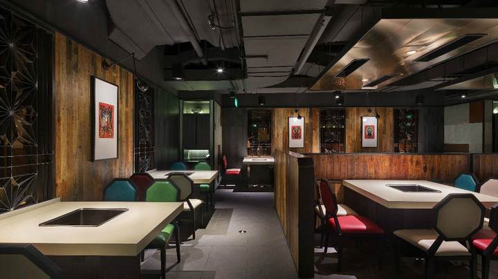 火鍋店設(shè)計.jpg 火鍋店設(shè)計.jpg