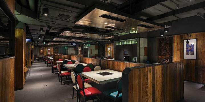 火鍋店裝修設(shè)計.jpg 火鍋店裝修設(shè)計.jpg