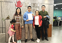 設(shè)計(jì)很專業(yè)，服務(wù)態(tài)度也好！