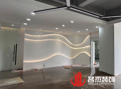 巡工地日記，米樂皮具辦公室裝修項目緊張進行中